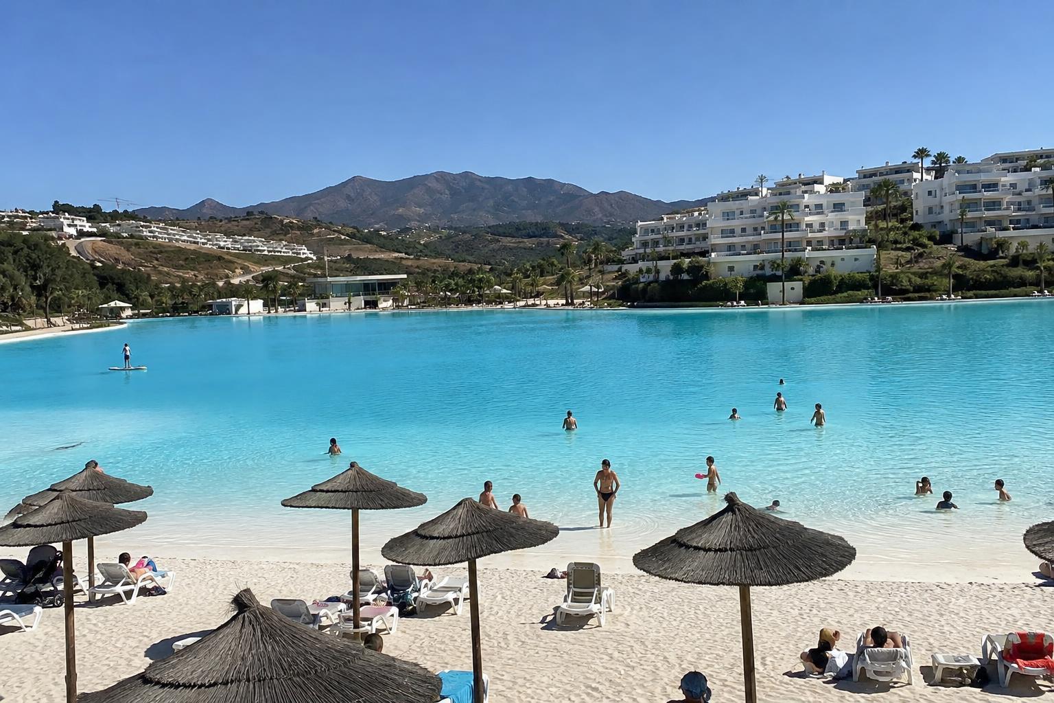 Alcazaba Lagoon